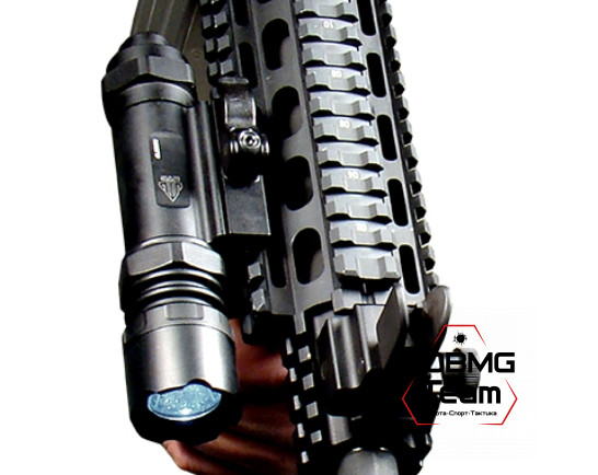 Тактический фонарь Leapers Combat 26mm IRB LED Flashlight