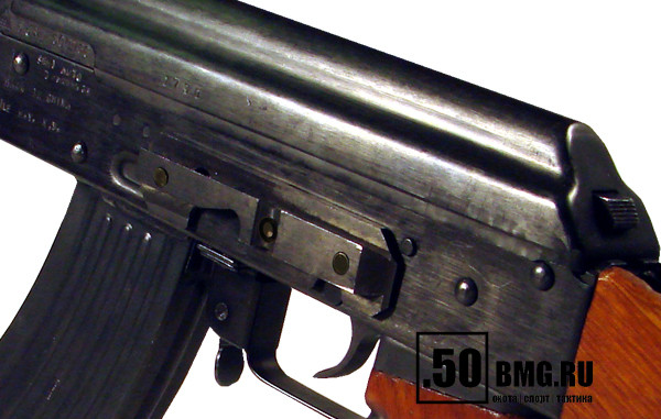 Боковая планка-основание Leapers TL-M47SR для AK, Сайга, Вепрь, СКС