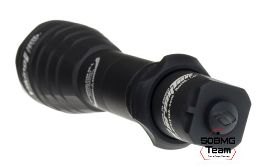 Фонарь Armytek Predator v3 XP-E2 270 лм зеленый свет